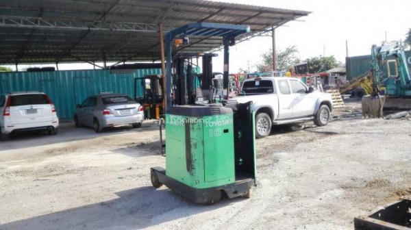 รถยกไฟฟ้ายืนขับ TOYOTA 7FBRK10 พิเศษจาก128,000 เหลือ99,000บาท รหัสสินค้า81004753 www.nihonmono.com