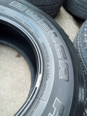265/70R16  BRIDGESTONE ชุด 4 เส้น  tel. 063-286-3551 , 081-427-3941