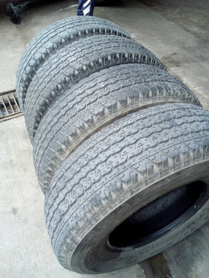 265/70R16  BRIDGESTONE ชุด 4 เส้น  tel. 063-286-3551 , 081-427-3941