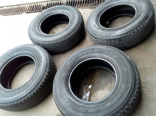 265/70R16  BRIDGESTONE ชุด 4 เส้น  tel. 063-286-3551 , 081-427-3941