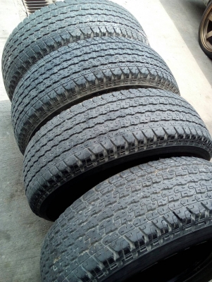 265/70R16  BRIDGESTONE ชุด 4 เส้น  tel. 063-286-3551 , 081-427-3941