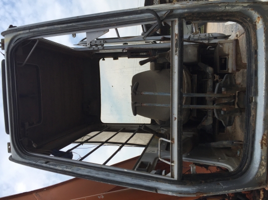 ขายรถแบคโค HITACHI EX200-2 เครื่อง ปั้ม แรง เอวมีขยับนิดหน่อย ใบขนาด 80 โซ้สะภาพ 80\% มูมฮาร์มสวย เอกสารเล่มทะเบียน ราคา425000 สนใจมาดูรถได้ที่ 081-3531946 ลาย ID 081-3531946 ต่อ.บางนา รถอยู่ กทม