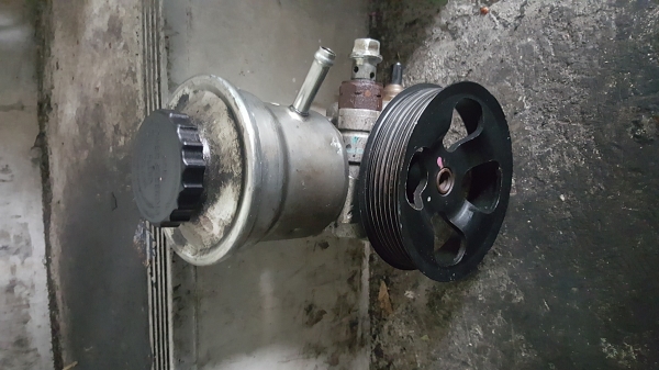 ปั้มน้ำมันเพาเวอร์ VIG0 2TR ปั้มน้ำมันเพาเวอร์ VIG0 2TR