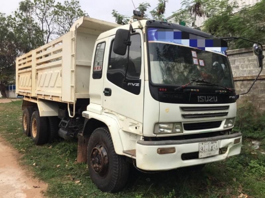 ขาย 1,080,000 บาท ISUZU FVZ33MZ2 สองเพลาดั้ม เครื่อง6HH1-Turbointer 230 ปี53 ดั้มสามมิตรลอนเฉียง เคร