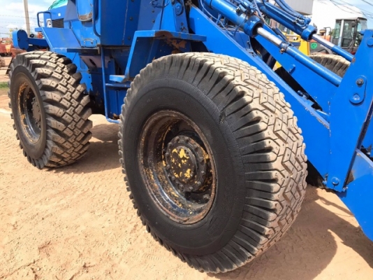 ขายรถตักล้อยาง CAT 910 40Y (ขนาดเท่า WA100) รถนอกนำเข้าจากญี่ปุ่น สภาพสวยพร้อมใช้งาน มีVDOการทำงานครับ ขายรถตักล้อยาง CAT 910 40Y (ขนาดเท่า WA100) รถนอกนำเข้าจากญี่ปุ่น สภาพสวยพร้อมใช้งาน มีVDOการทำงานครับ