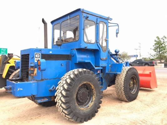 ขายรถตักล้อยาง CAT 910 40Y (ขนาดเท่า WA100) รถนอกนำเข้าจากญี่ปุ่น สภาพสวยพร้อมใช้งาน มีVDOการทำงานครับ ขายรถตักล้อยาง CAT 910 40Y (ขนาดเท่า WA100) รถนอกนำเข้าจากญี่ปุ่น สภาพสวยพร้อมใช้งาน มีVDOการทำงานครับ