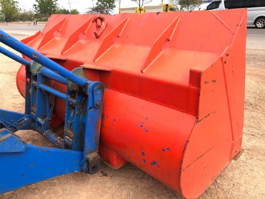 ขายรถตักล้อยาง CAT 910 40Y (ขนาดเท่า WA100) รถนอกนำเข้าจากญี่ปุ่น สภาพสวยพร้อมใช้งาน มีVDOการทำงานครับ ขายรถตักล้อยาง CAT 910 40Y (ขนาดเท่า WA100) รถนอกนำเข้าจากญี่ปุ่น สภาพสวยพร้อมใช้งาน มีVDOการทำงานครับ