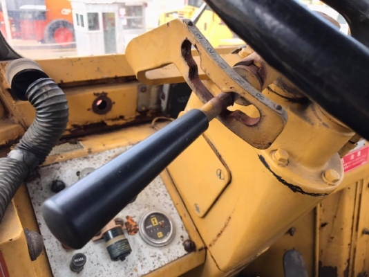 ขายรถตักล้อยาง CAT 910 40Y (ขนาดเท่า WA100) รถนอกนำเข้าจากญี่ปุ่น สภาพสวยพร้อมใช้งาน มีVDOการทำงานครับ ขายรถตักล้อยาง CAT 910 40Y (ขนาดเท่า WA100) รถนอกนำเข้าจากญี่ปุ่น สภาพสวยพร้อมใช้งาน มีVDOการทำงานครับ