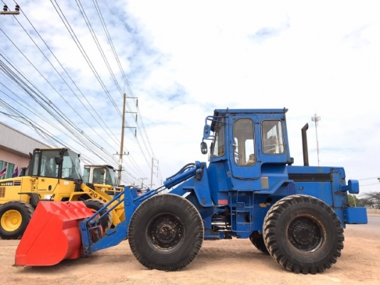 ขายรถตักล้อยาง CAT 910 40Y (ขนาดเท่า WA100) รถนอกนำเข้าจากญี่ปุ่น สภาพสวยพร้อมใช้งาน มีVDOการทำงานครับ ขายรถตักล้อยาง CAT 910 40Y (ขนาดเท่า WA100) รถนอกนำเข้าจากญี่ปุ่น สภาพสวยพร้อมใช้งาน มีVDOการทำงานครับ