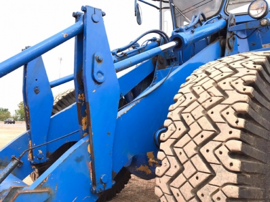 ขายรถตักล้อยาง CAT 910 40Y (ขนาดเท่า WA100) รถนอกนำเข้าจากญี่ปุ่น สภาพสวยพร้อมใช้งาน มีVDOการทำงานครับ ขายรถตักล้อยาง CAT 910 40Y (ขนาดเท่า WA100) รถนอกนำเข้าจากญี่ปุ่น สภาพสวยพร้อมใช้งาน มีVDOการทำงานครับ