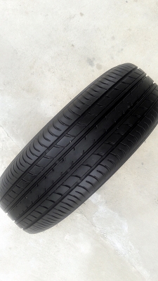 ยาง185/60/15 ปี13  YOKOHAMA dB DEELBEI E70  4 เส้น