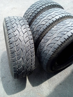 30x9.50R15  DEESTONE PAYAK A/T  ชุด 4 เส้น  tel.063-286-3551 ,081-427-3941