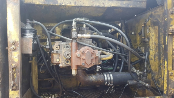 KOMATSU PC200-6 เครื่องดี แห้งๆ ปั้มแรงไม่โหลด ช่วงล่างได้ พร้อมใช้งาน ราคาต่อรองได้ สอบถาม087297673
