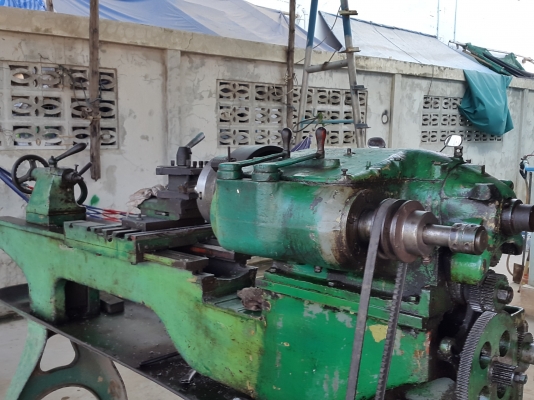 เครื่องกลึง พร้อมใช้งาน 6 ฟุต 2 เพลา ด่วนๆๆๆ 40,000