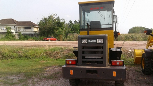 ขาย รถตัก LINGONG T915L เครื่อง 2 สูบ เอวอ่อน เอกสารใบอินวอยซ์