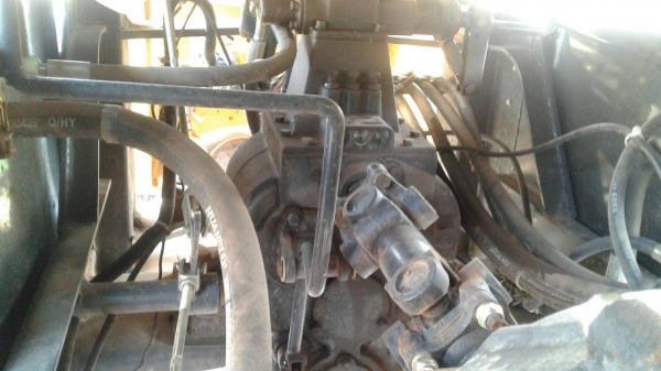 ขาย รถตัก LINGONG T915L เครื่อง 2 สูบ เอวอ่อน เอกสารใบอินวอยซ์