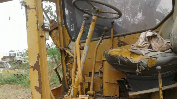 ขาย แบคโฮ KOMATSU PC60 ล้อยาง 6 ล้อ เพลาเดียว รถใช้งานได้ปกติ ราคาต่อรองได้ครับ