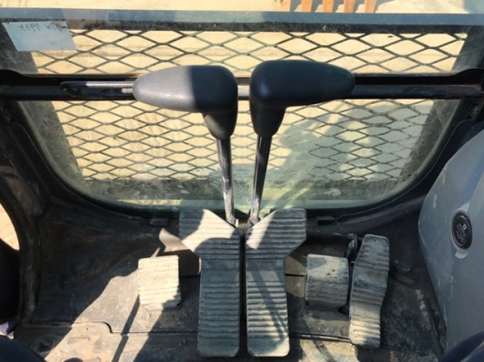 Kobelco SK200-8 ＃YN12-56108 4068ชั่วโมง รถขุดนำเข้าจากญี่ปุ่น  โทร. 080-6565422 (หนิง)