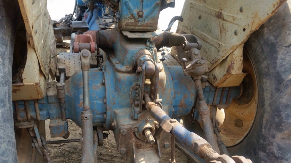 ขาย FORD 77 อุปกรณ์4ชิ้น ใบดัน+ผาน7+ผาน3+ผานยกร่อง พร้อมเล่ม