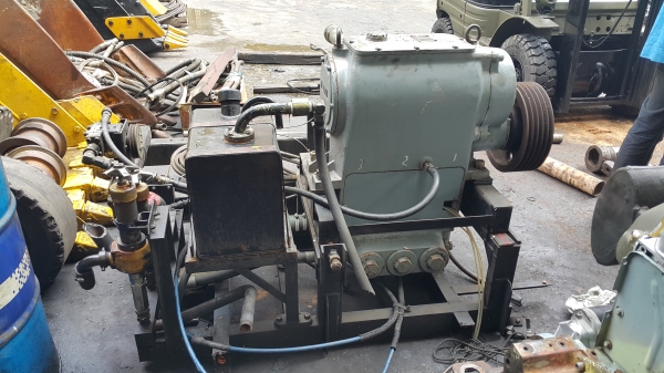 ขายปั๊มฉีดน้ำแรงดันสูง เก่าญี่ปุ่นแท้ สภาพใหม่มาก