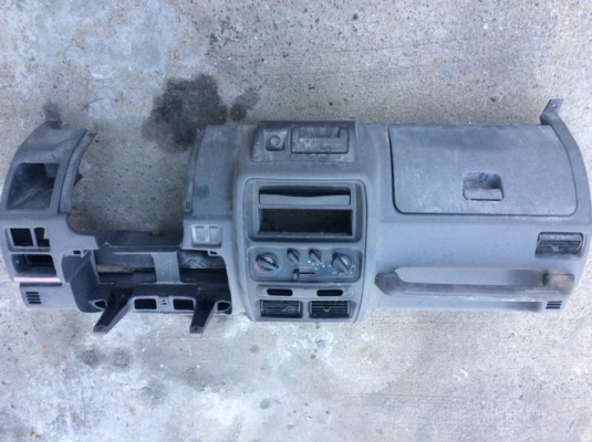 คอนโซน ปาเจโร่ jr 1100