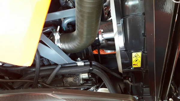 ขายรถไถคูโบต้า  KUBOTA   L 3608SP พร้อมชุดใบมีดดันหน้าคานบน  ผาน6