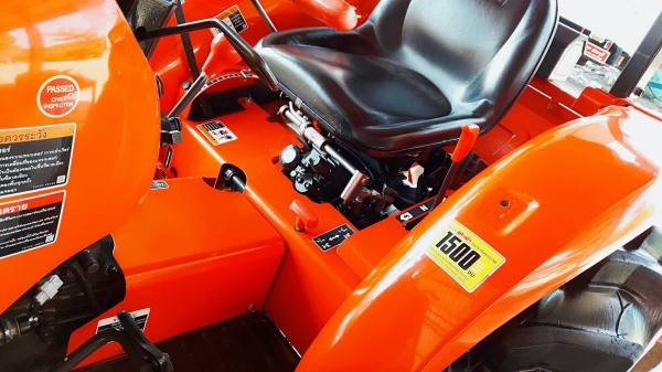 ขายรถไถคูโบต้า  KUBOTA   L 3608SP พร้อมชุดใบมีดดันหน้าคานบน  ผาน6