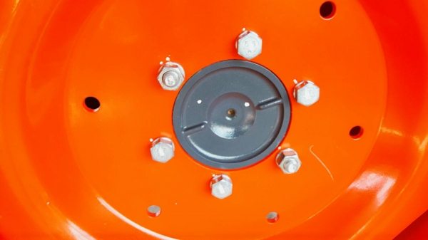 ขายรถไถคูโบต้า  KUBOTA   L 3608SP พร้อมชุดใบมีดดันหน้าคานบน  ผาน6