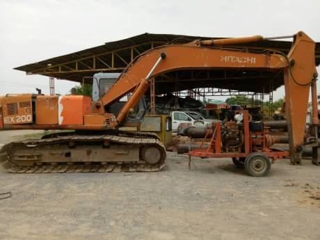 HITACHI EX200-2 HITACHI EX200-2