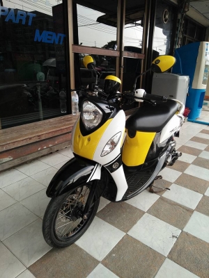 Yamaha Fino FI ปี 2557 สีขาวเหลืองดำ รุ่น Sport รถสวยน่าใช้มาก ประหยัดน้ำมัน