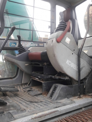 ขายค่ะ..KOBELCO SK 120-3  มาร์คไฟว์  ซุปเปอร์  เก่าญี่ปุ่นแท้  สภาพสวย  แทรค 70  เครื่องปั๊มดี  เอกสารอินวอยครบ  ลองระบบกันได้ทุกวัน  โทร  089-3818694  ดวงนภา