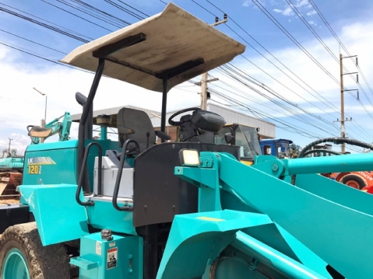 ขายรถตักล้อยาง KOBELCO LK120Z-6 ปี 2012 อาร์มยาวพิเศษ สภาพสวยพร้อมใช้งาน มีVDOการทำงานครับ ขายรถตักล้อยาง KOBELCO LK120Z-6 ปี 2012 อาร์มยาวพิเศษ สภาพสวยพร้อมใช้งาน มีVDOการทำงานครับ