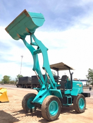 ขายรถตักล้อยาง KOBELCO LK120Z-6 ปี 2012 อาร์มยาวพิเศษ สภาพสวยพร้อมใช้งาน มีVDOการทำงานครับ ขายรถตักล้อยาง KOBELCO LK120Z-6 ปี 2012 อาร์มยาวพิเศษ สภาพสวยพร้อมใช้งาน มีVDOการทำงานครับ