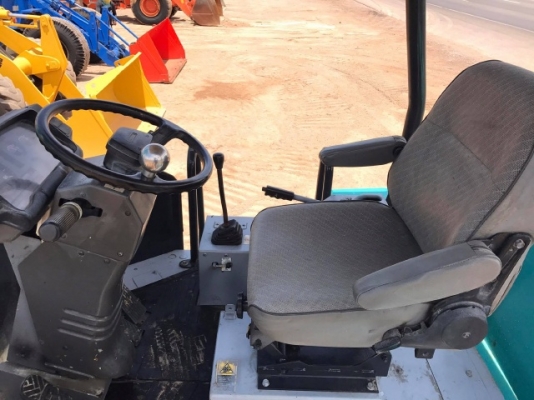 ขายรถตักล้อยาง KOBELCO LK120Z-6 ปี 2012 อาร์มยาวพิเศษ สภาพสวยพร้อมใช้งาน มีVDOการทำงานครับ ขายรถตักล้อยาง KOBELCO LK120Z-6 ปี 2012 อาร์มยาวพิเศษ สภาพสวยพร้อมใช้งาน มีVDOการทำงานครับ