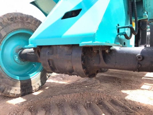 ขายรถตักล้อยาง KOBELCO LK120Z-6 ปี 2012 อาร์มยาวพิเศษ สภาพสวยพร้อมใช้งาน มีVDOการทำงานครับ ขายรถตักล้อยาง KOBELCO LK120Z-6 ปี 2012 อาร์มยาวพิเศษ สภาพสวยพร้อมใช้งาน มีVDOการทำงานครับ