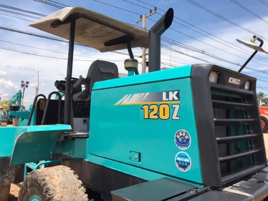 ขายรถตักล้อยาง KOBELCO LK120Z-6 ปี 2012 อาร์มยาวพิเศษ สภาพสวยพร้อมใช้งาน มีVDOการทำงานครับ ขายรถตักล้อยาง KOBELCO LK120Z-6 ปี 2012 อาร์มยาวพิเศษ สภาพสวยพร้อมใช้งาน มีVDOการทำงานครับ