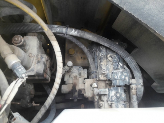 ขายKOBELCO SK135SR-1ES  YY04  ปี  2007   มีลายแย๊ก  เก่าญี่ปุ่นแท้  มาใหม่  สภาพสวย  พร้อมใช้  โทร  089-3818694  ดวงนภา