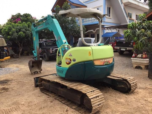 ขายรถแบ๊คโฮเก่านอกญี่ปุ่น ยี่ห้อ : YANMAR แบบ : VIO 40-2A คลอนโทนสั้น ปั้มนิ้ว มีเอกสารใบอินวอย สนใจติดต่อ โทร : 099-907-9273 กิ๊ฟ กมลชนก