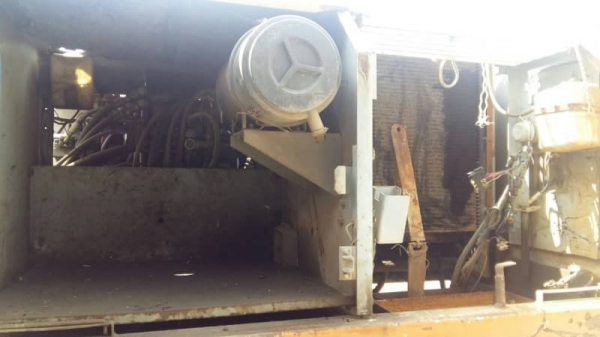 ขาย 425,000 รถแบคโค HITACHI EX200-2 เครื่องดี  ปั้ม แรง เอวมีขยับนิดหน่อย ใบแทรคยาว 80 บูมอามร์สวย เอกสารเล่มทะเบียน  รถอยู่ กทม. 090-772-3710 090-772-3708