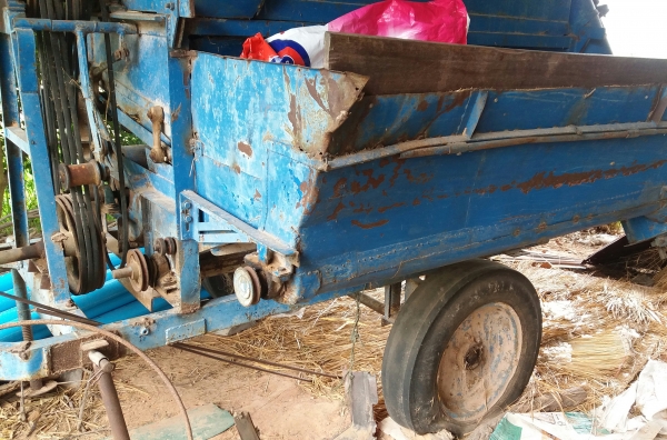 ตู้นวดข้าว 6ฟุตรสภาพยังดีครับ