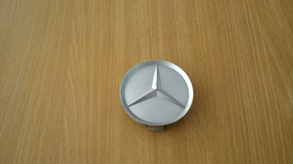 ฝาปิดดุมล้อ BENZ แท้ มีฝาเดียว