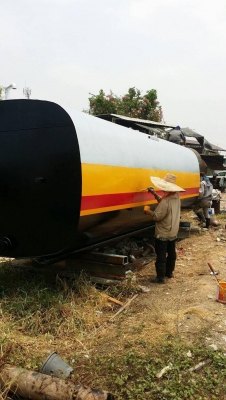 ร้านวินิตรลาดหลุมแก้ว มีถังหลายไซส์ครับ ตั้งแต่ไซส์เล็ก ไปจน 70,000 ลิตร เราก็มีขาย รีบโทรเลยครับ