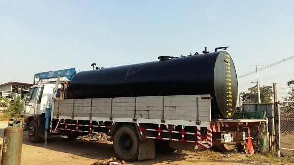 ร้านวินิตรลาดหลุมแก้ว มีถังหลายไซส์ครับ ตั้งแต่ไซส์เล็ก ไปจน 70,000 ลิตร เราก็มีขาย รีบโทรเลยครับ