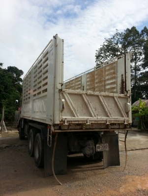 10 ล้อ ดั้ม isuzu 300 10 ล้อ ดั้ม isuzu 300