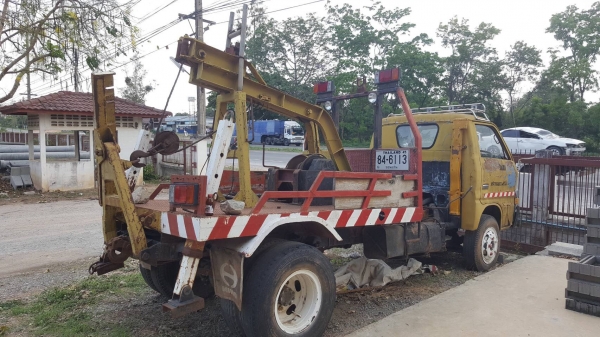 ขาย รถยก 6 ล้อ ISUZU TL เครื่อง 4BB1 100 แรงม้า คัสซีสวยตลอดเส้น วินส์แบบเกียร์ฝาก ทะเบียนพร้อมโอนครับ