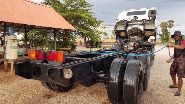 Hino mega เครื่อง 260 แรง 2 เพลา ปี 48 หัวคัทซีหรือติดตั้งดัมพ์ สนใจสอบถามได้ค่ะ Hino mega เครื่อง 260 แรง 2 เพลา ปี 48 หัวคัทซีหรือติดตั้งดัมพ์ สนใจสอบถามได้ค่ะ