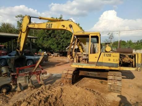 CAT E120 CAT E120