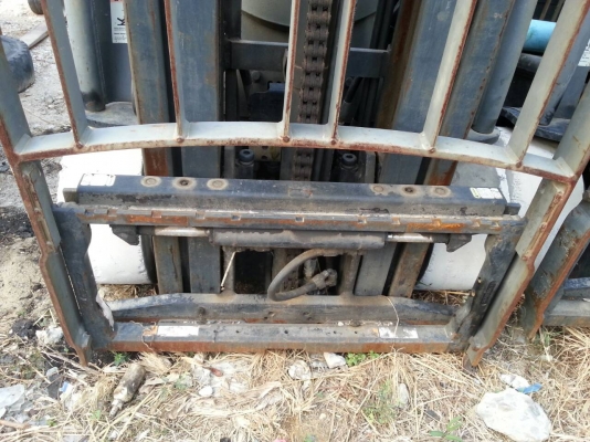 ขายเสารถยกไฟฟ้า2.0 ตัน 4.5-5.5 ม. (3 ท่อน) ขายเสารถยกไฟฟ้า2.0 ตัน 4.5-5.5 ม. (3 ท่อน)