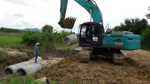 Kobelco sk200-8 yn12 super X ไมล์ขั่วโมง 8,xxx เอกสารอินวอยซ์