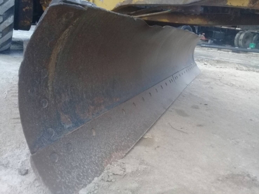 ขายรถเกรด KOMATSU GD 376 H